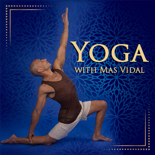 Mas Vidal in anjaneyasana pose